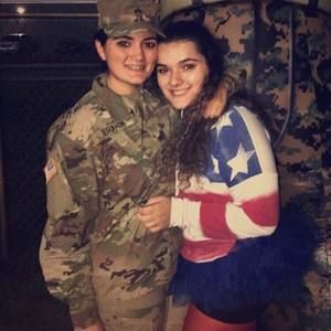 Meet your Posher, Taniya